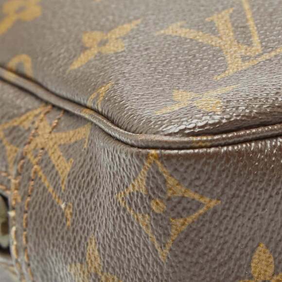 LOUIS VUITTON Brown Monogram Clutch Bag - Picture 5 of 10